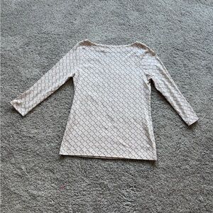 NWT Chic Beige and Maroon Diamond Pattern Top